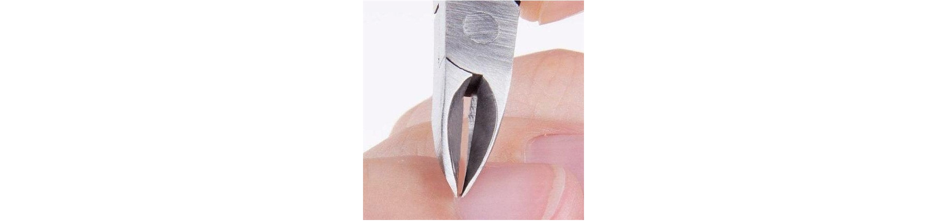 Haut- und Nagelzangen